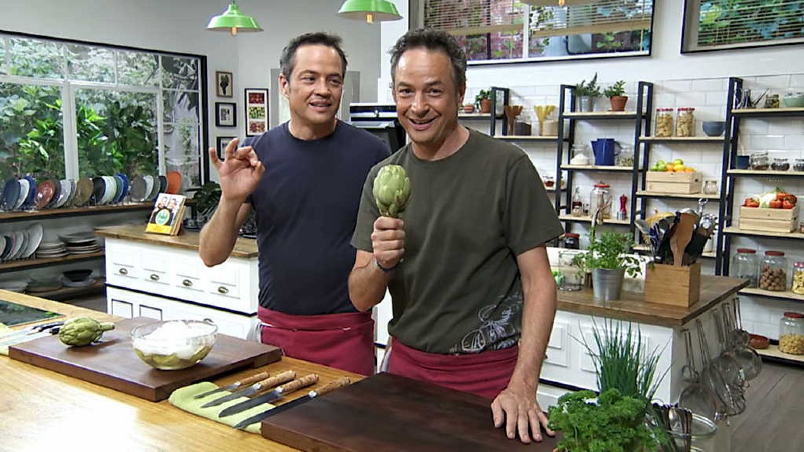 Torres en la cocina - Rosa de alcachofas y arroz Castellón - ver ahora