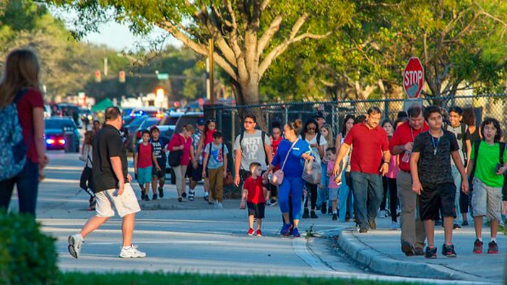 Telediario 1 - Telediario 1 en 4 - 15/02 /18