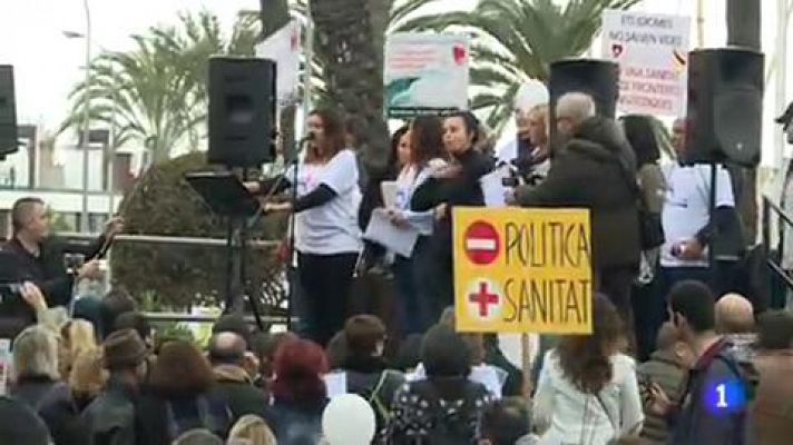Telediario 1 - Manifestación en Palma contra la exigencia del catalán en la sanidad