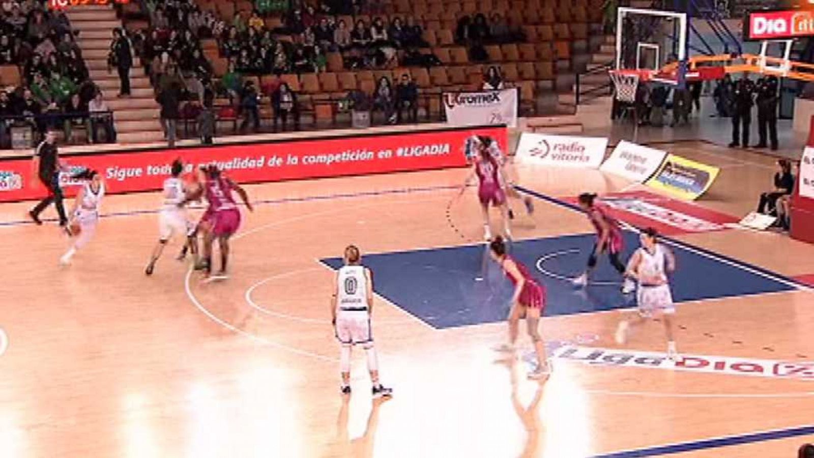 Baloncesto en RTVE: Liga DIA,19ª jor.:Lakturale Art Araski-Star Center Uniferrol | RTVE Play