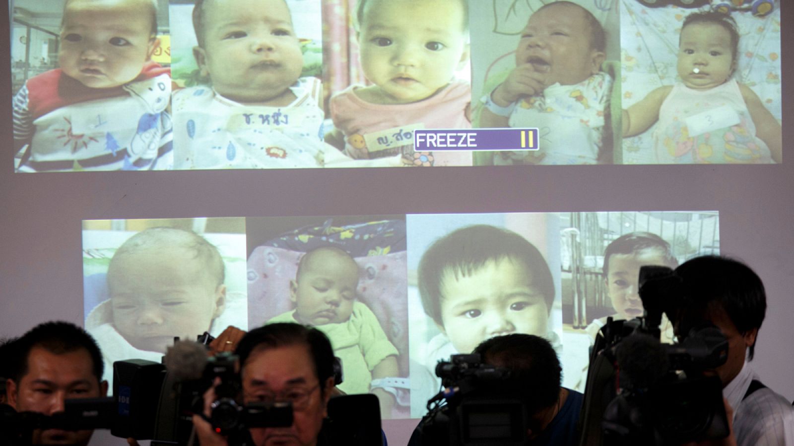 Telediario 1: Un tribunal de Tailandia otorga a un japonés la paternidad de 13 niños subrogados | RTVE Play