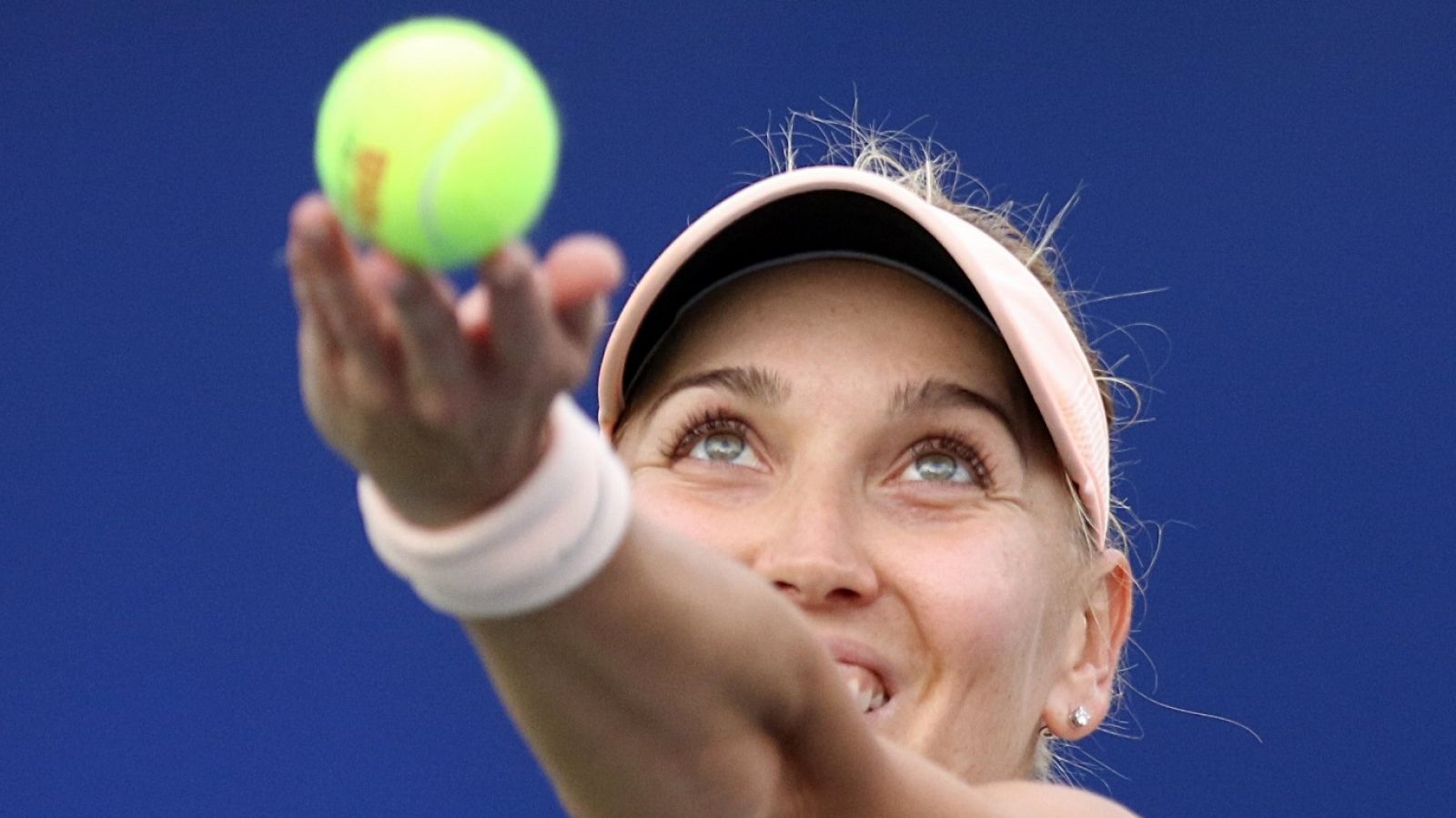 Tenis - WTA Torneo Dubai (Emiratos Árabes): E. Vesnina - J. Ostapenko