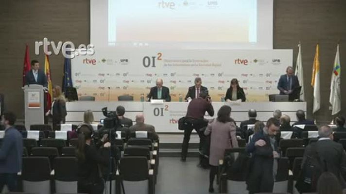 OI2 - Presentación: De Espectadores Pasivos a Ciudadanos Activos