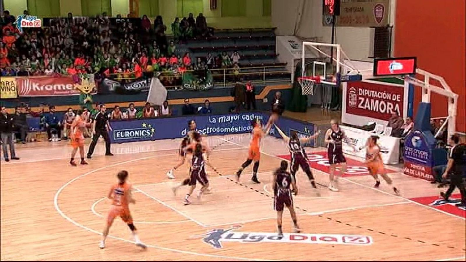Baloncesto en RTVE: Liga DIA, 20ª Quesos El Pastor - Snnat's Femeni Sant Adriá | RTVE Play