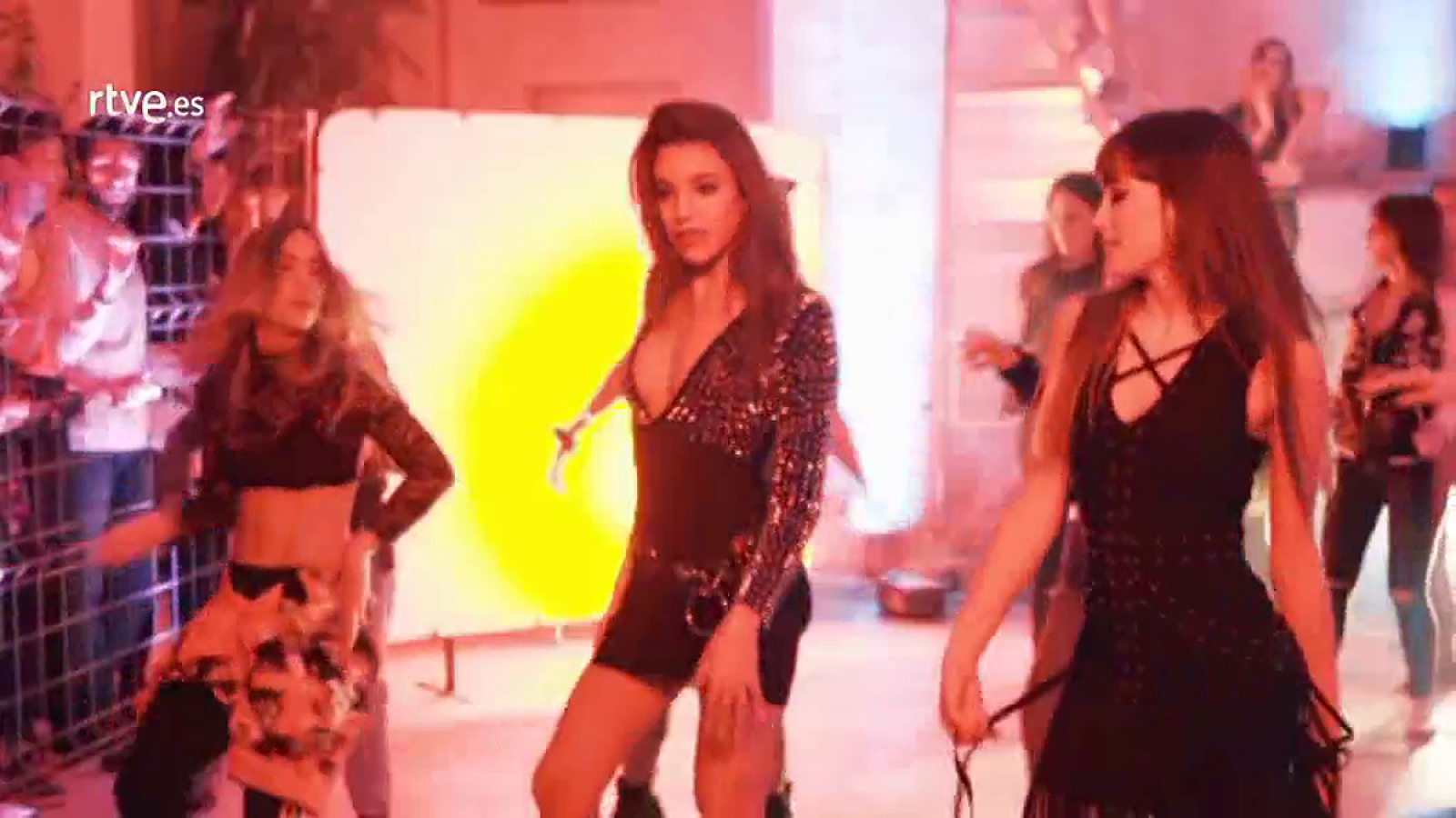 Eurovisión 2018 - OT 2017 - Making Of videoclip Ana Guerra y Aitana, Lo malo - rtve.es - Eurovisión | Ver