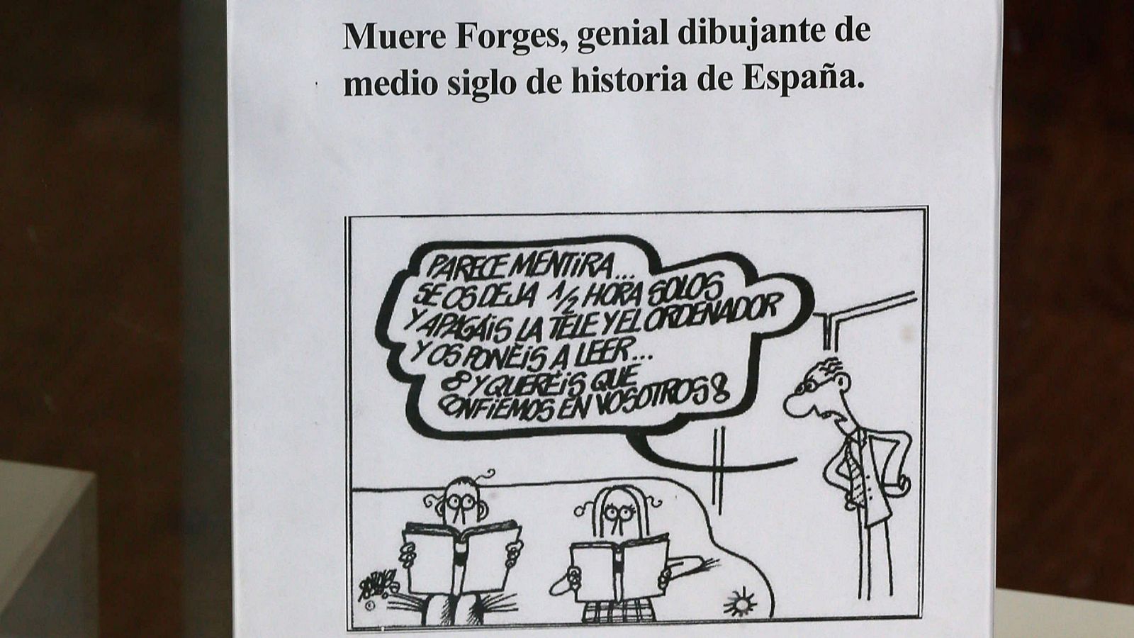 Compañeros de profesión rinden homenaje a Forges en sus viñetas