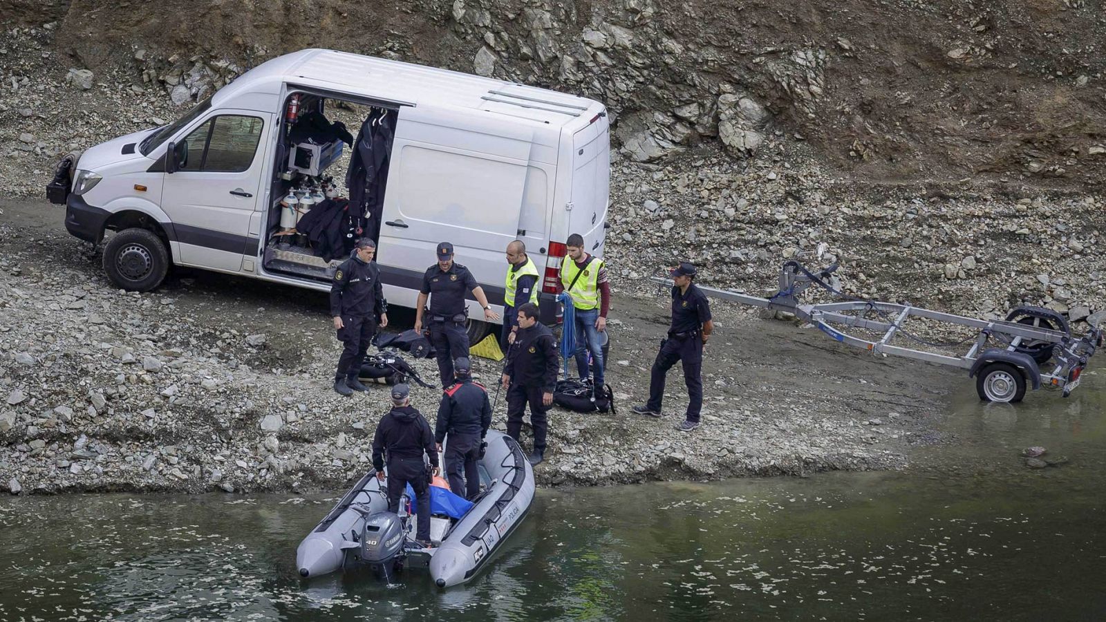 Informativo 24h: Los Mossos detienen al presunto autor del doble homicidio en el pantano de Susqueda | RTVE Play