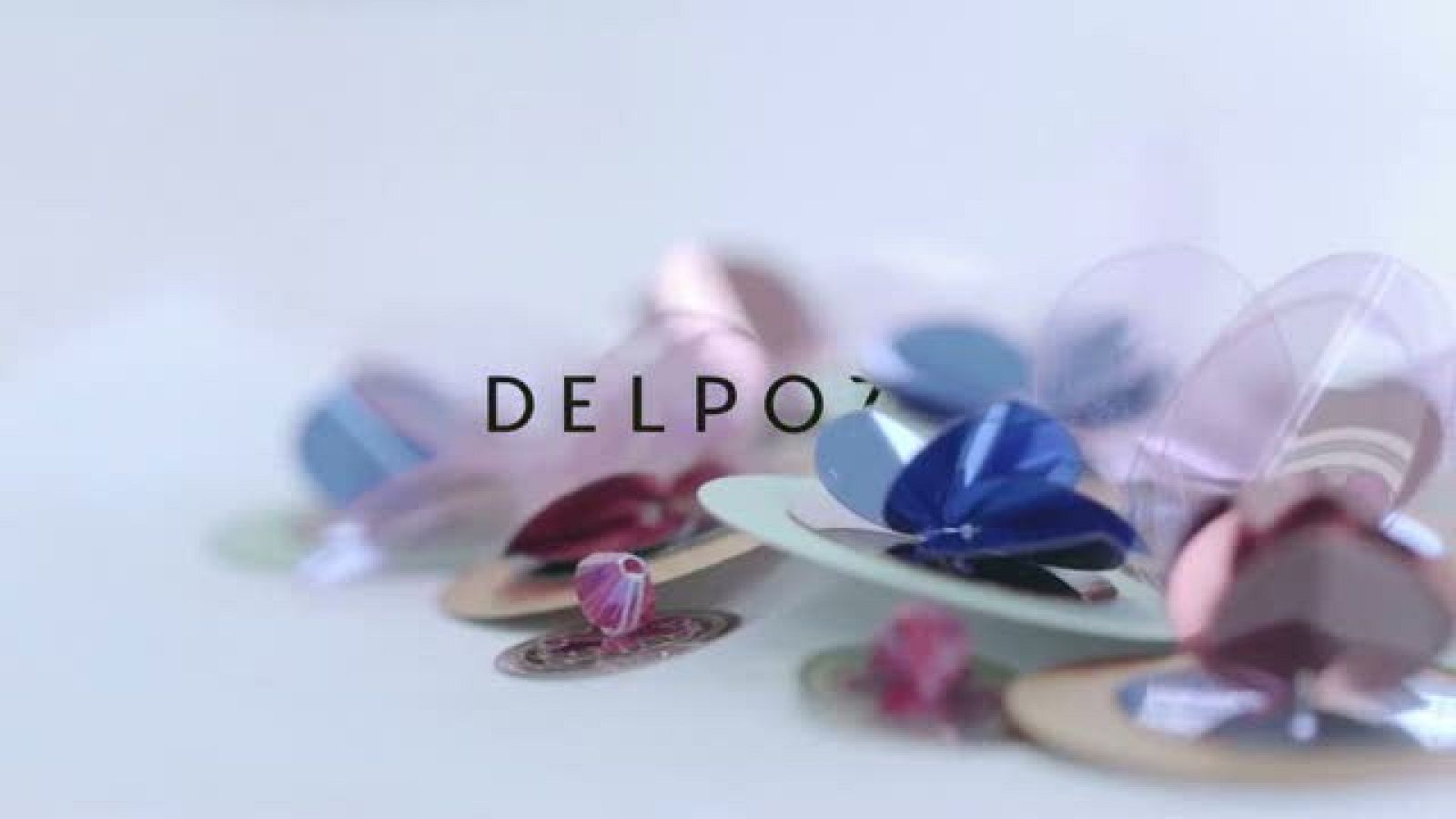 La casa Delpozo muestra el proceso creativo de su colección de otoño e invierno 2018/19.