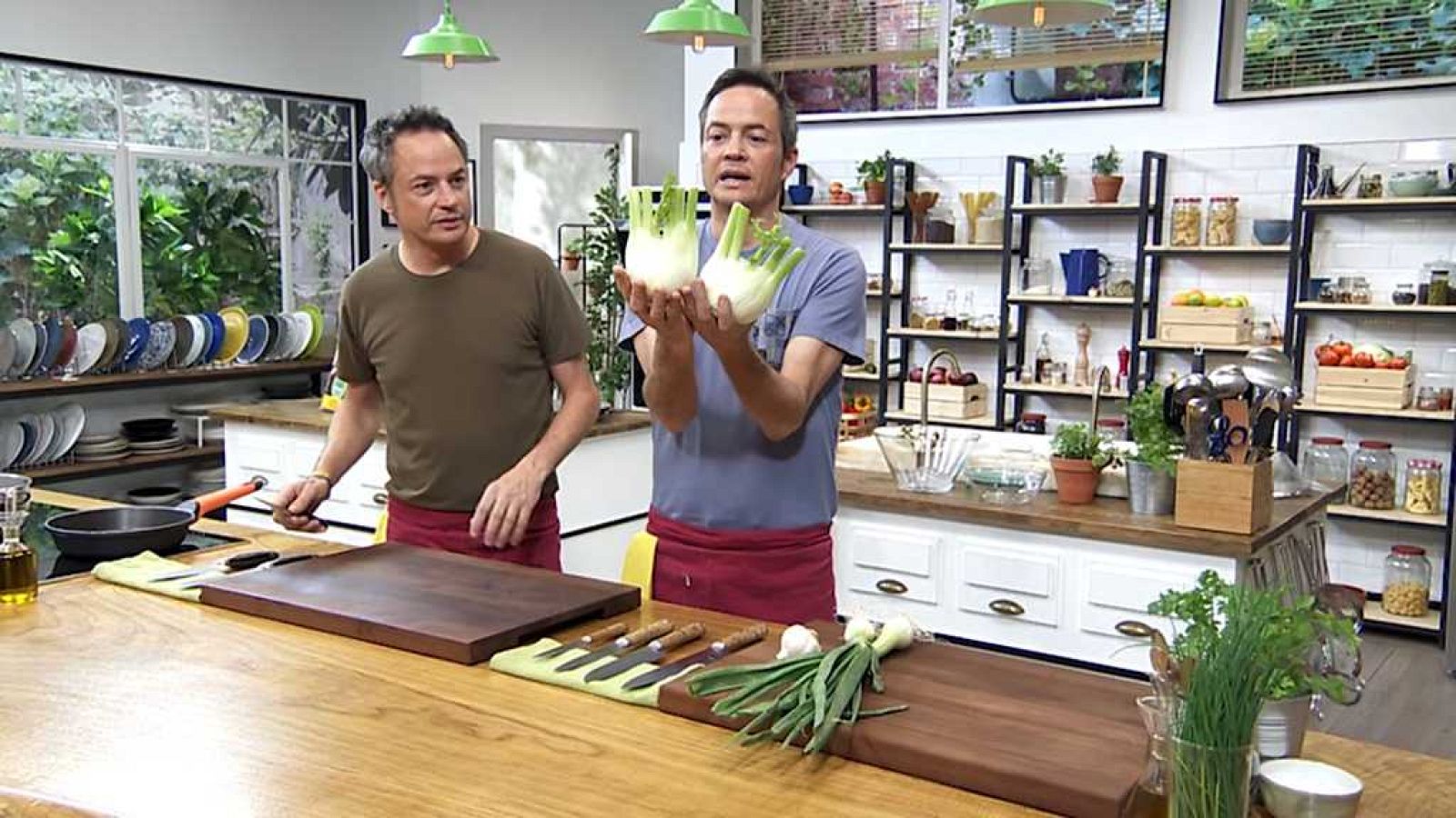 Torres en la cocina - Hinojo relleno y torurnedó de pato - ver ahora