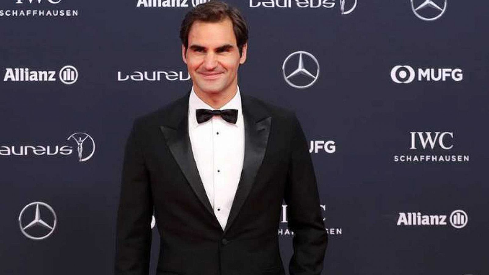 Telediario 1: Los Laureus se rinden a Roger Federer | RTVE Play