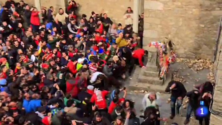 Comando Actualidad - Al calor de la fiesta - El Jarramplas