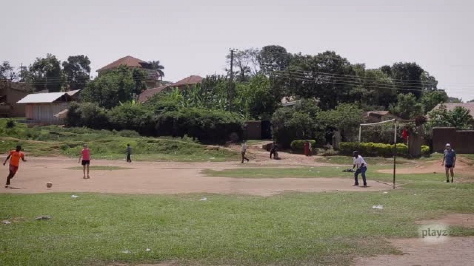 En la brecha: Patricia Campos Domènech, entrenadora de fútbol y expilota