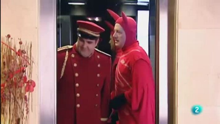 Cómo nos reímos - Josema y Flo -  El ascensor