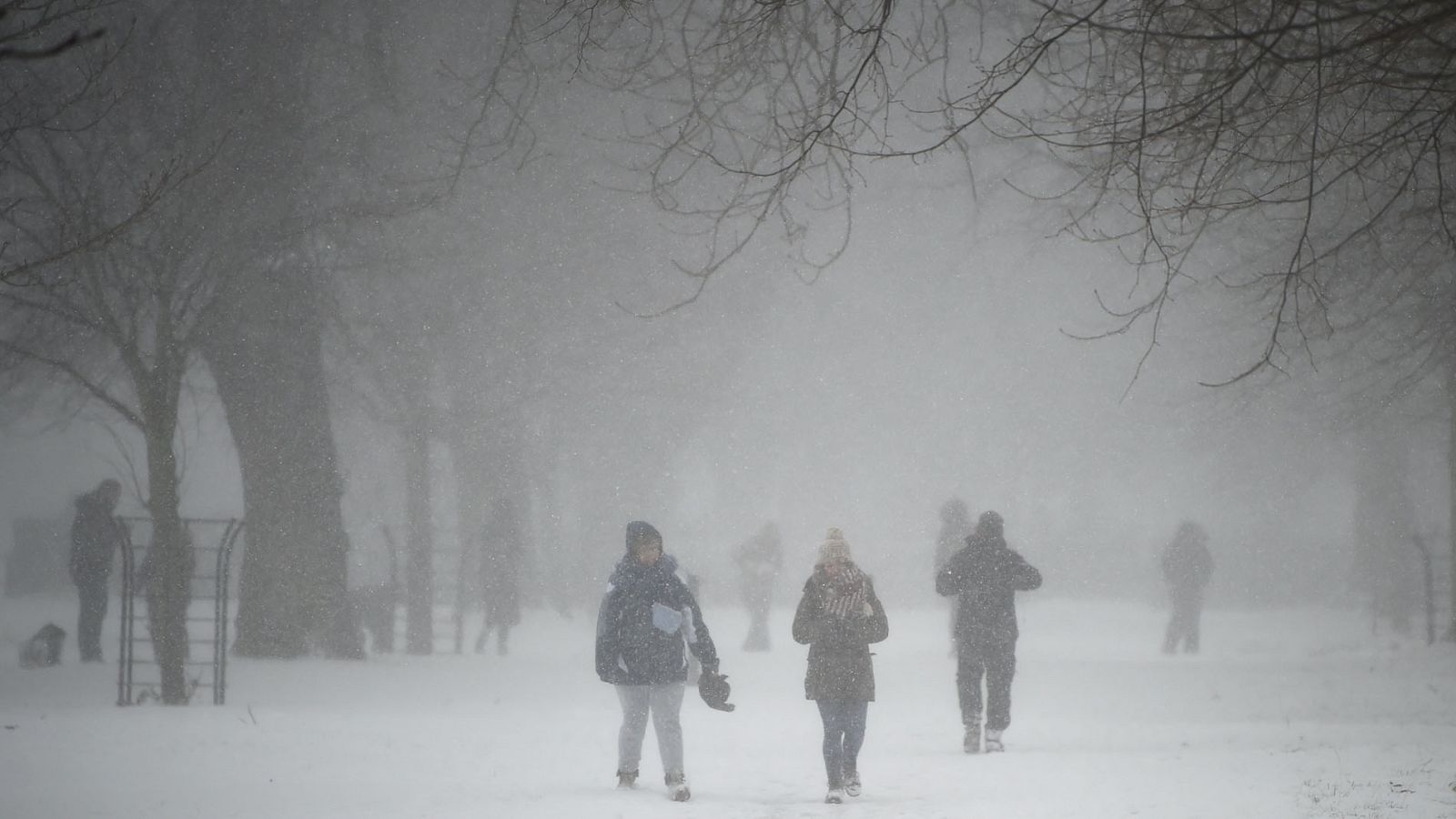 Europa sigue en alerta por el gélido temporal 'Emma'