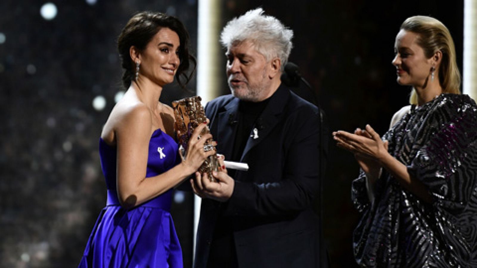 Premios César 2018: La Academia de cine francesa entrega a Penélope Cruz el César de Honor