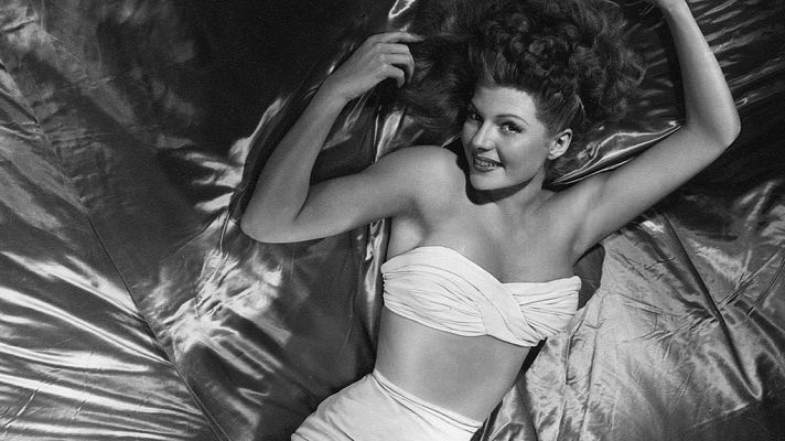 Rita Hayworth: y los hombres crearon una diosa