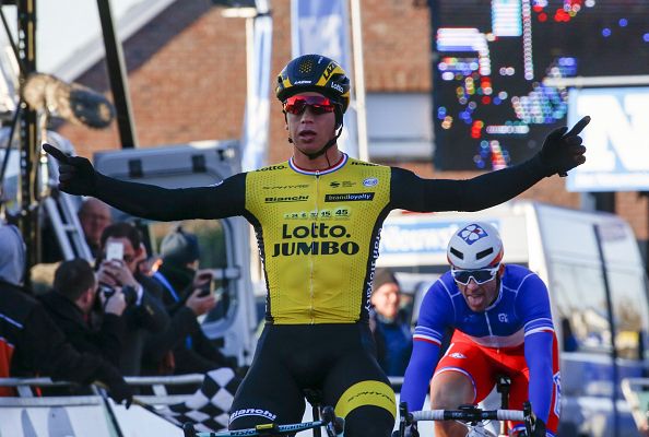  - Groenewegen gana al sprint la segunda etapa de la París-Niza
