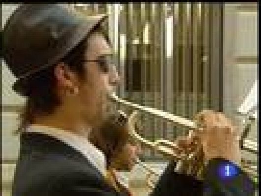  - Ofrenda de flores en Valencia