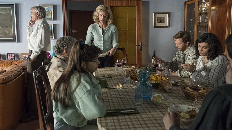 Cu�ntame c�mo pas� - T19 - Episodio 7: Perdonar es f�cil, si sabes c�mo - Ver ahora