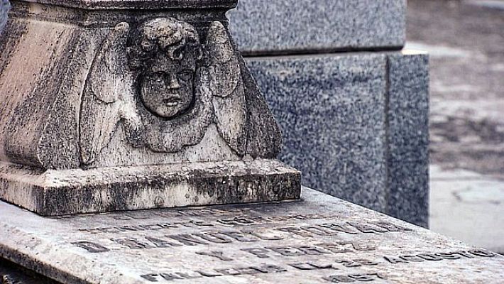 Universo UNED - Morir antes de morir: Sociedades y experiencias iniciáticas