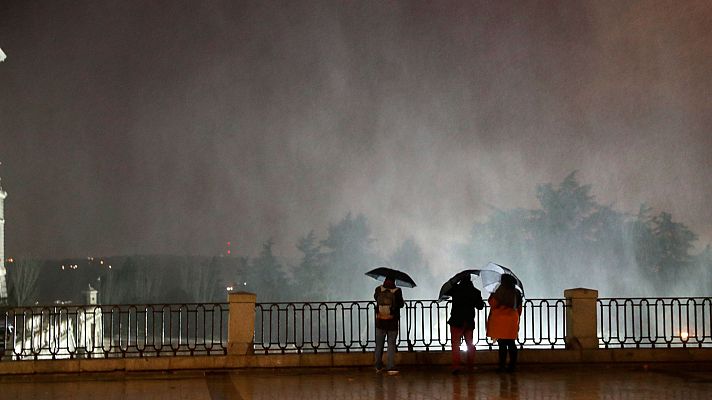 El tiempo - La borrasca se intensifica con más precipitaciones, viento, deshielo y oleaje