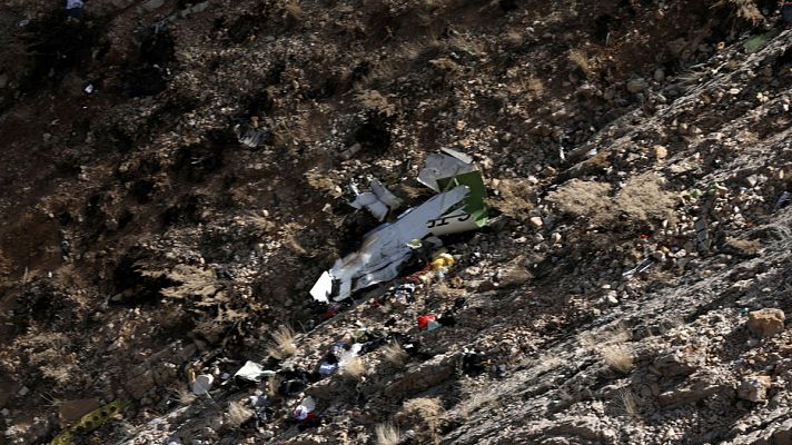 Mueren dos personas turco-españolas en un accidente de un avión privado en Irán