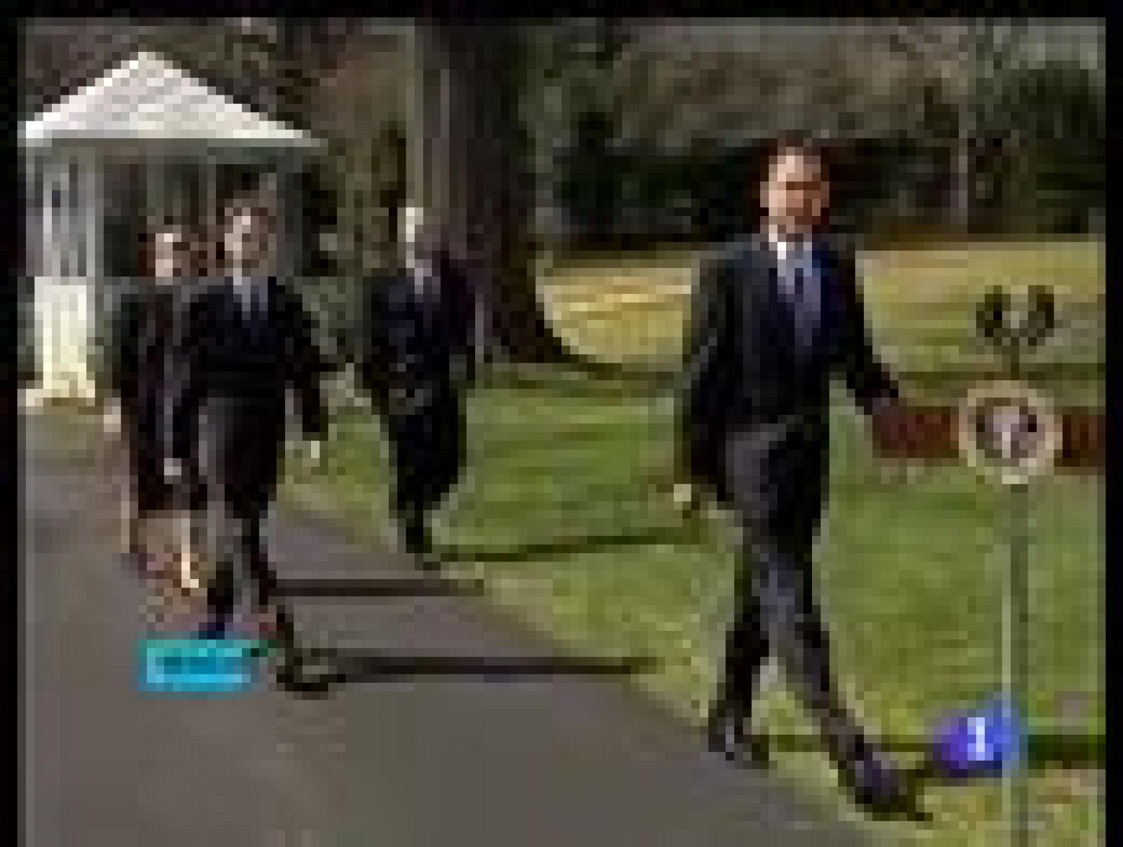 Los directivos de AIG acuden al Congreso para explicar el pago de primas millonarias | Ver