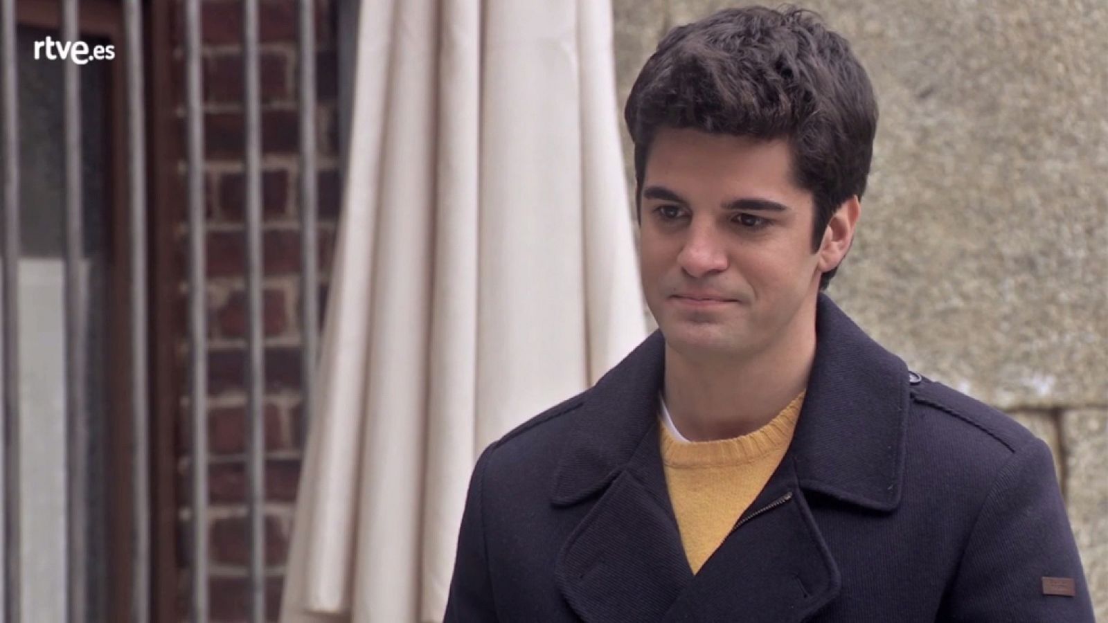 Julio quiere ejercer de tío