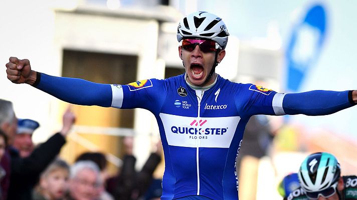  - Hodeg gana al sprint la primera etapa de la Volta a Catalunya 2018