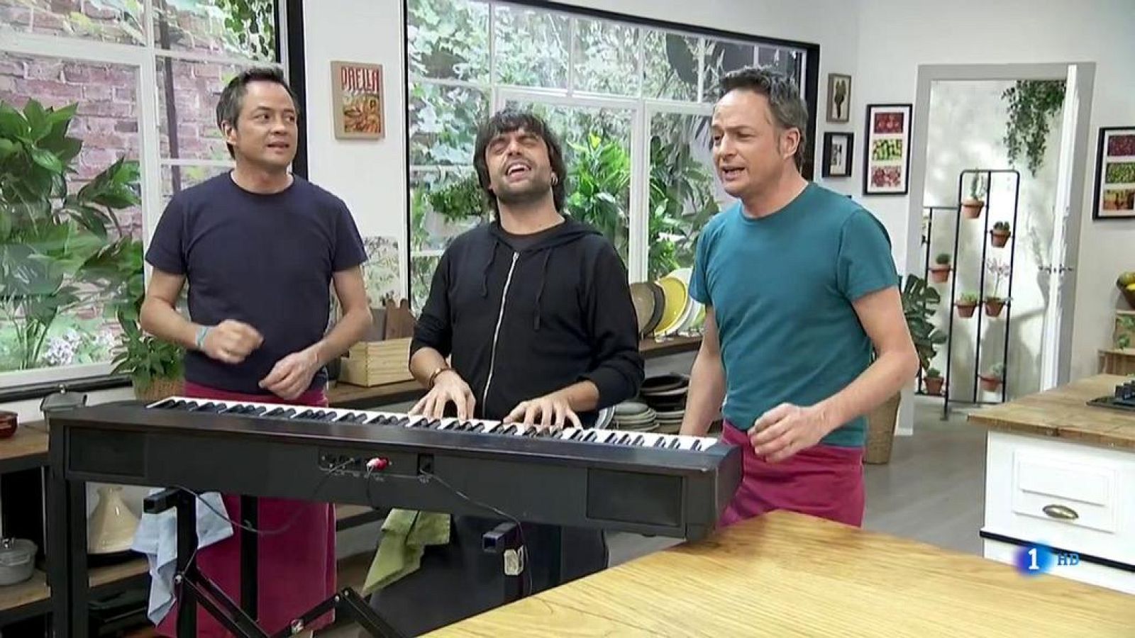 Torres en la cocina - Los hermanos Torres se atreven a cantar con Manu Guix