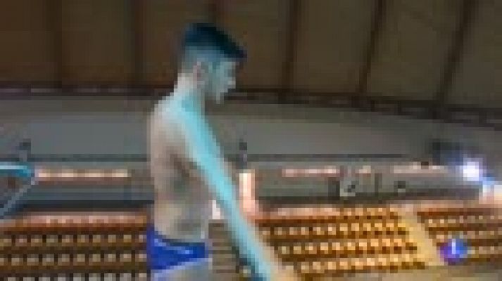 Telediario 1 - Jonathan Paredes y la "locura" del clavadismo