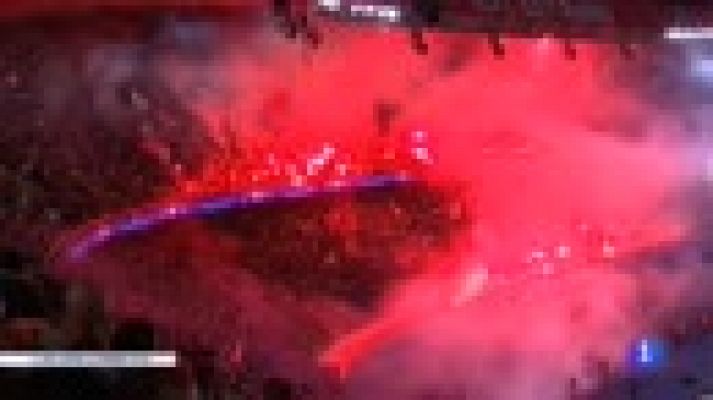 Telediario 1 - La UEFA cierra parcialmente el estadio del PSG por los incidentes ante el Madrid