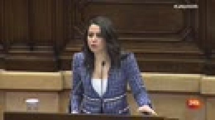 Las fuerzas no soberanistas critican un pleno "convocado por el calendario judicial" del candidato Turull