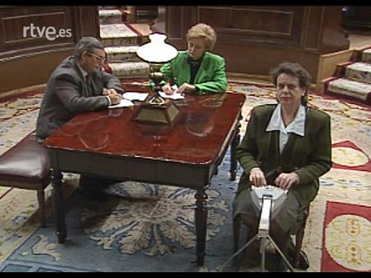 Parlamento - Reportaje: Cuerpo de taquígrafos 1997
