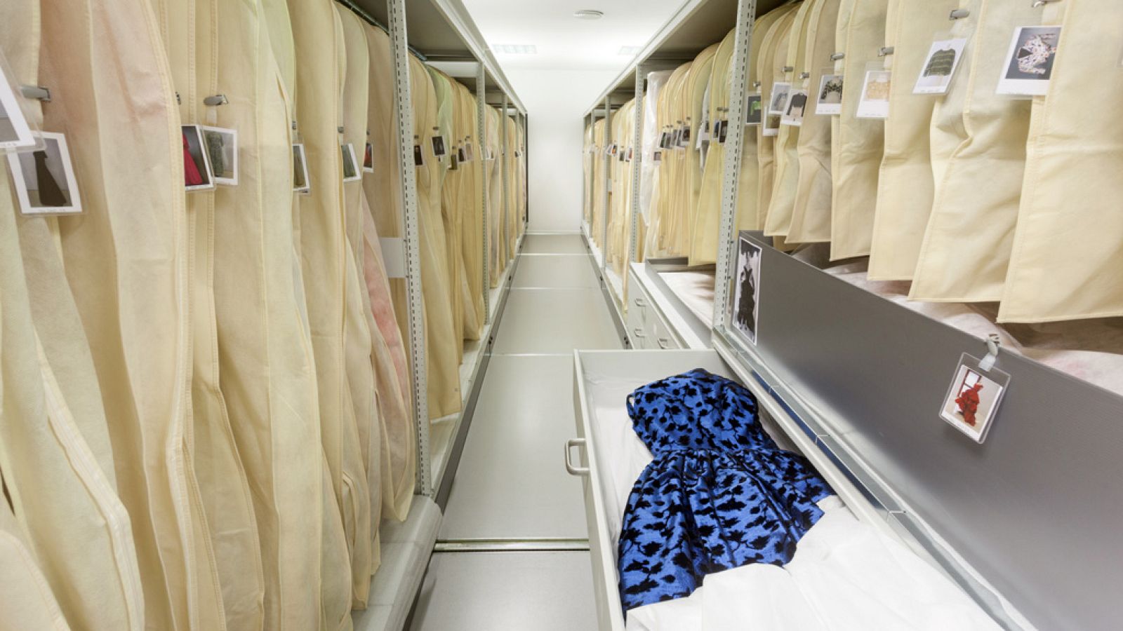 Digitalización de un modelo de Balenciaga.  