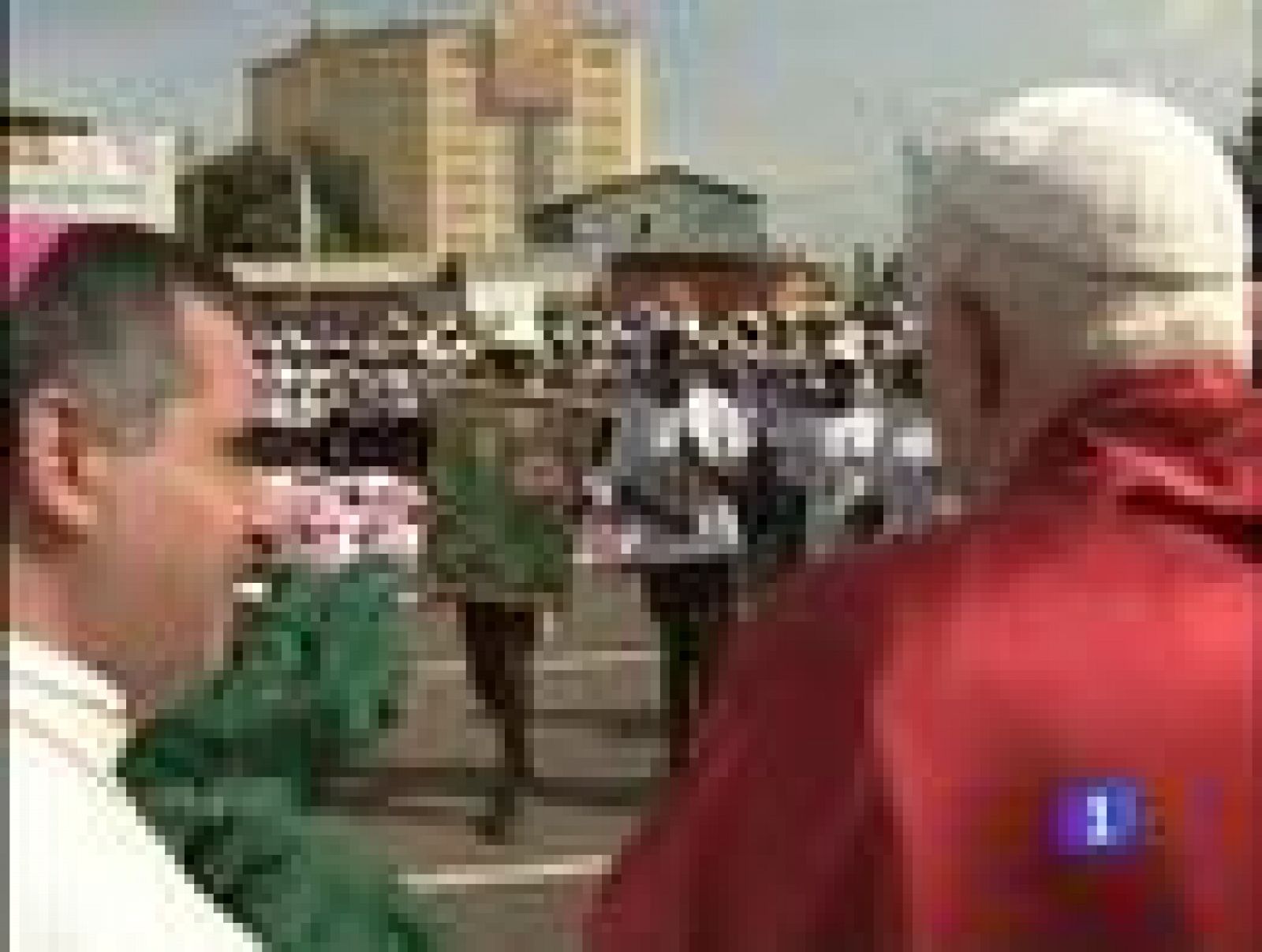 Benedicto XVI ha advertido en Angola del aumento preocupante de las sectas.