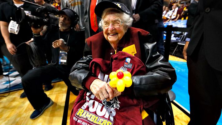 Telediario 1 - La Universidad de Loyola Chicago disputará la final a cuatro de la NCAA