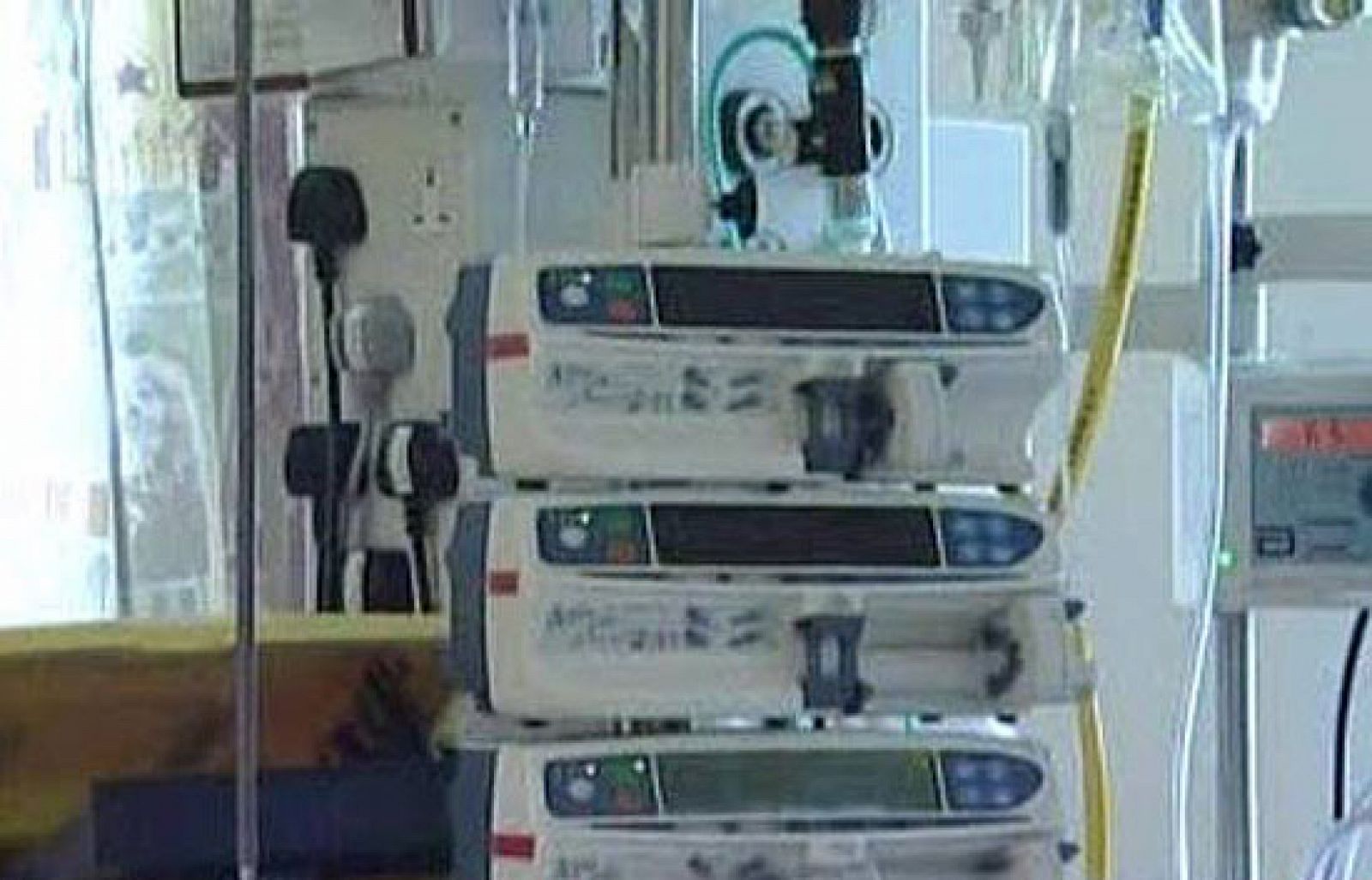 Retiran la ventilación mecánica de un bebé a pesar de sus padres - Ciencia y tecnología en Rtve.es | Ver