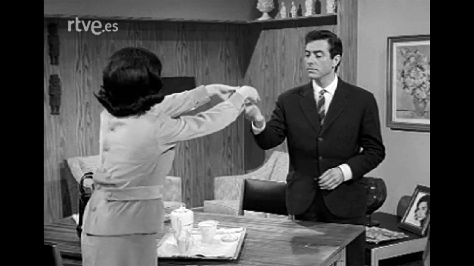 Escuela de matrimonios - La mancha de café