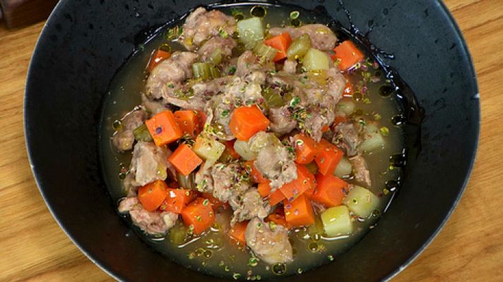 RTVE Cocina - Carrilleras de cordero en bote