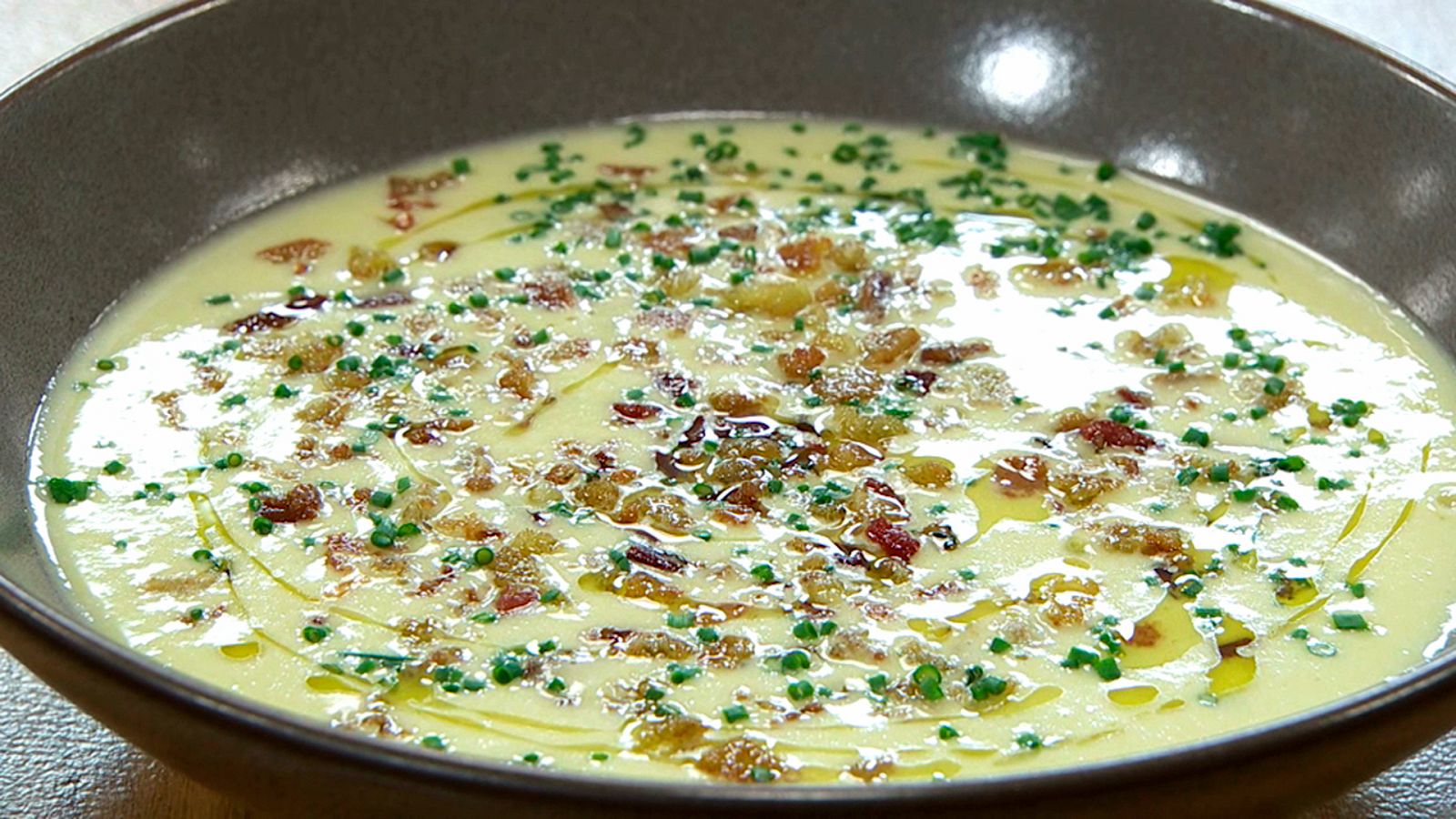 Torres en la cocina - Vichyssoise de almendras