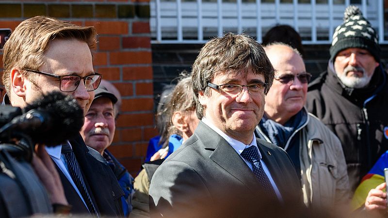 Puigdemont sale de la prisión alemana de Neumünster bajo fianza de 75.000 euros