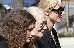 Familiares y amigos se despiden de Natasha Richardson