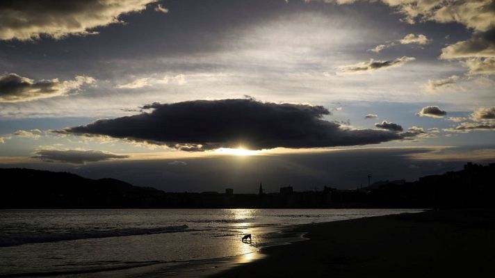 El tiempo - Precipitaciones persistentes en zonas del norte de Aragón y Navarra