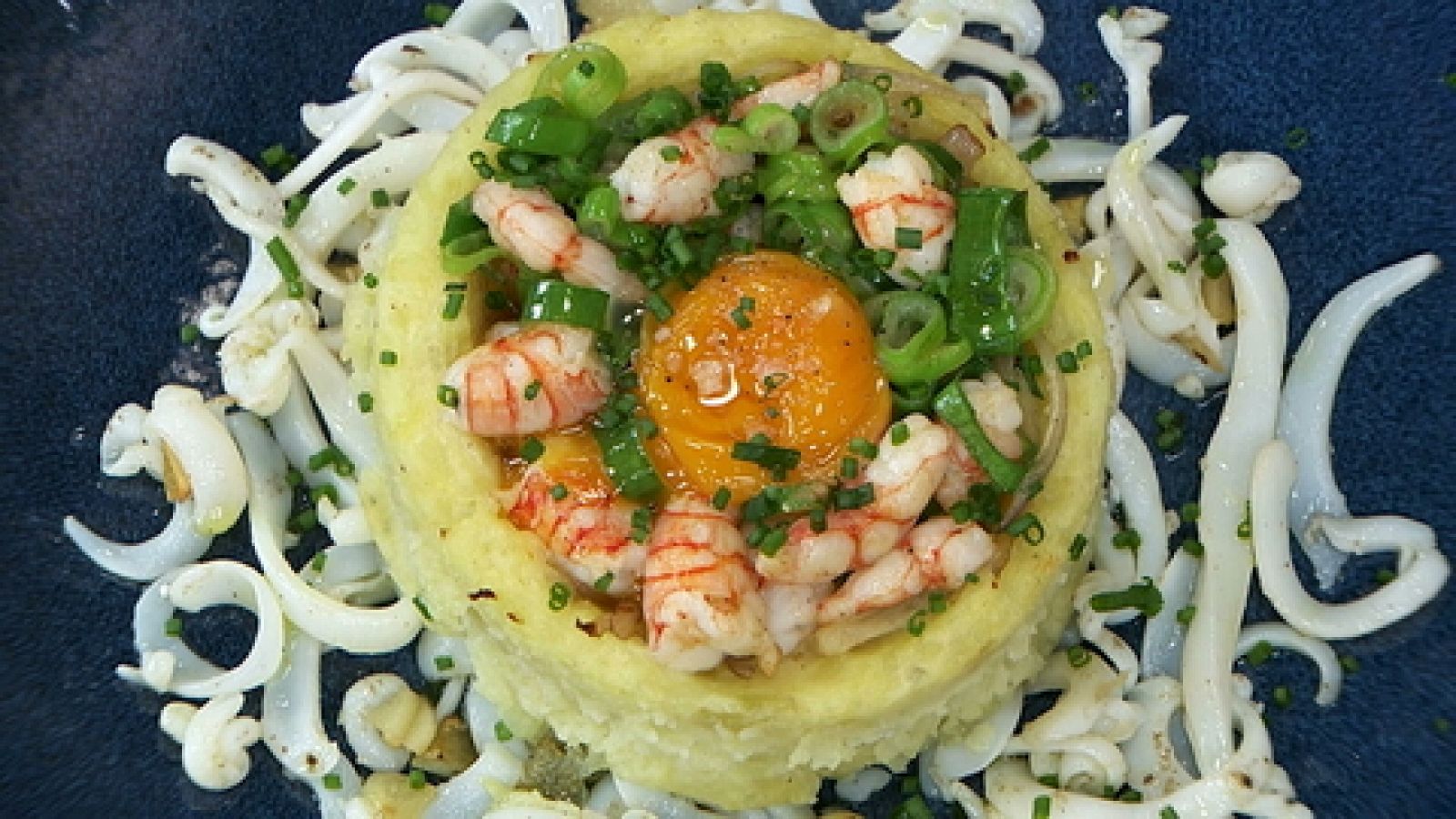 Torres en la cocina - Huevos con gambas