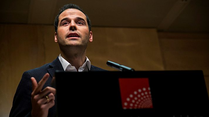 Telediario 1 - Ciudadanos exige a Cifuentes que dimita y al PP que presente un candidato "alternativo"