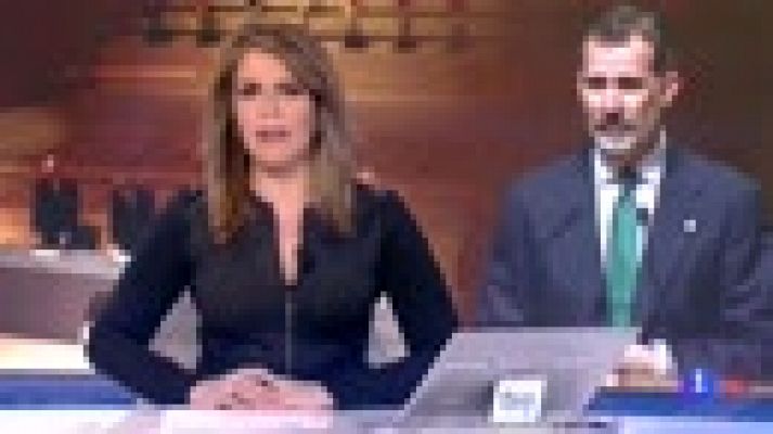 Telediario 1 - El rey muestra en Barcelona su respaldo a los jueces como "garantía última de los derechos"