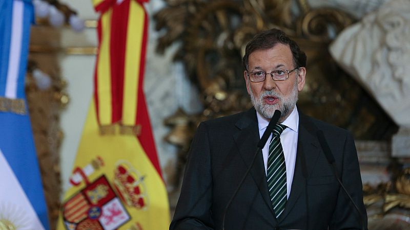 Rajoy insta a Rivera a explicar su amenaza sobre Cifuentes y pide sentido común 