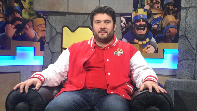 Jonathan Tolosa 'TaTaN' explica su trabajo como entrenador de Clash Royale