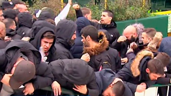 Telediario 1 - Dos hinchas del Atlético detenidos en Lisboa tras altercados con la policía